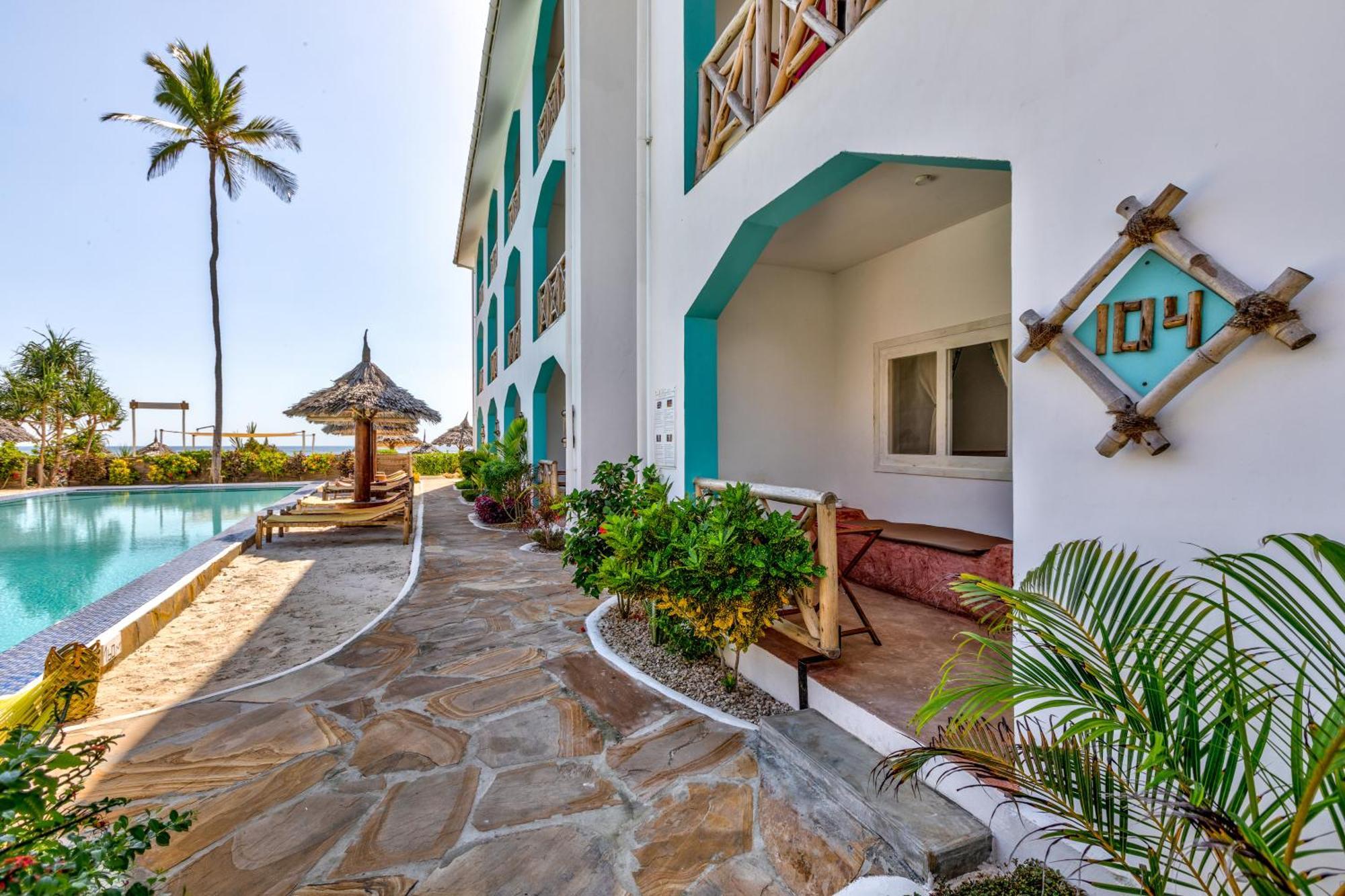 AHG Sun Bay Mlilile Beach Hotel Matemwe  Exterior foto