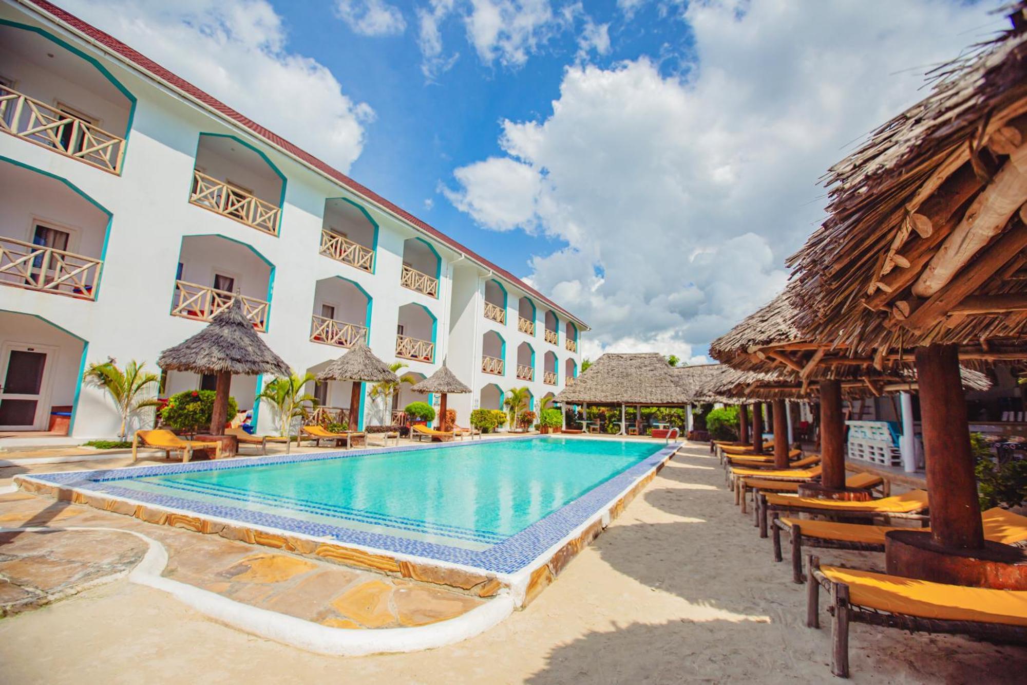 AHG Sun Bay Mlilile Beach Hotel Matemwe  Exterior foto