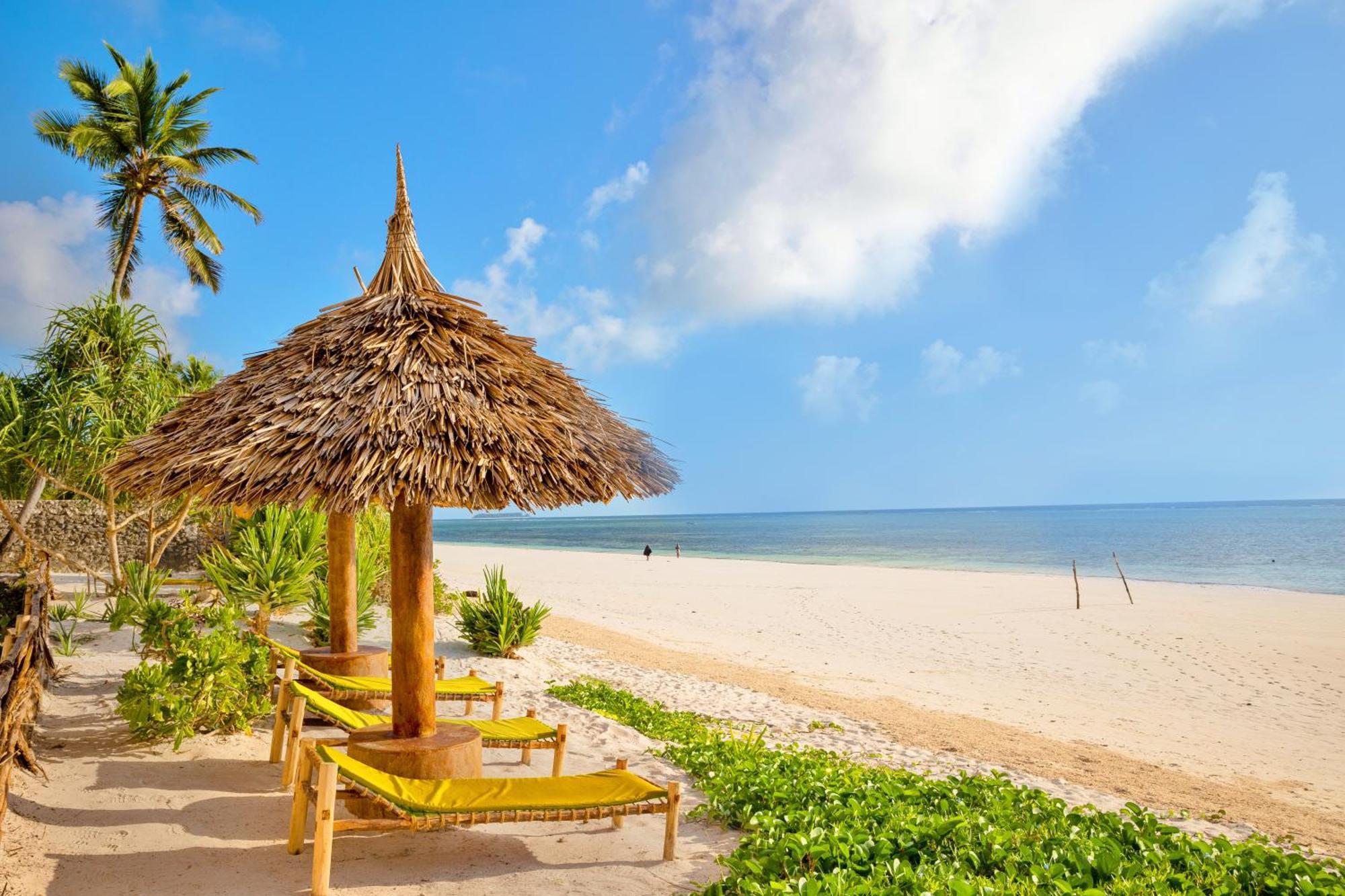 AHG Sun Bay Mlilile Beach Hotel Matemwe  Exterior foto