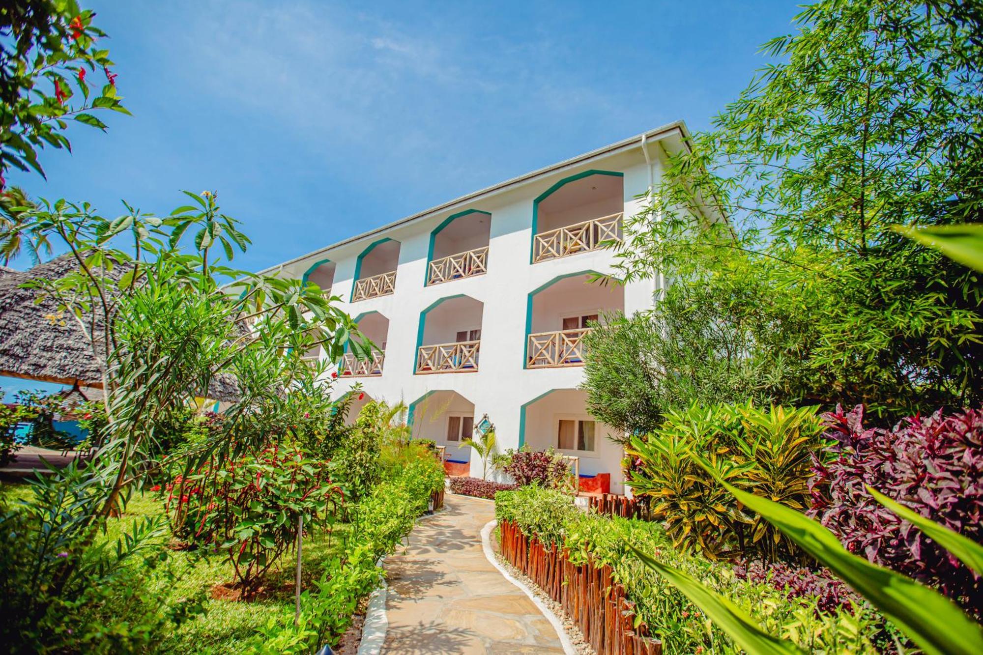 AHG Sun Bay Mlilile Beach Hotel Matemwe  Exterior foto